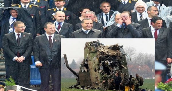 vladimir-putin-aleksandar-putin-ivica-dacic-vojna-parada-kisa-foto-marina-l-1413498556-582186