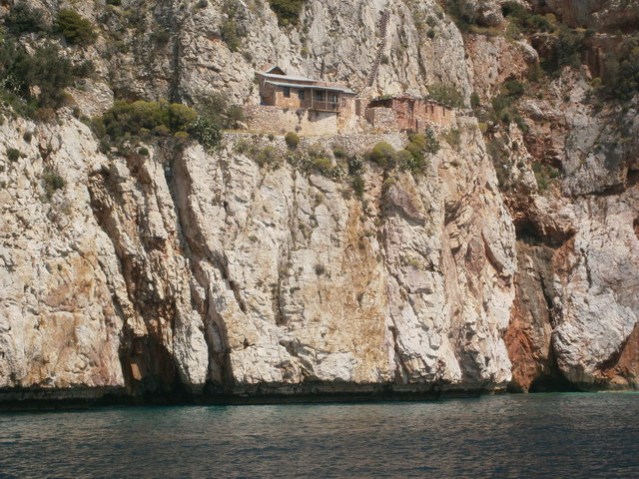 OLYMPUS DIGITAL CAMERA Испоснице на Каруљи