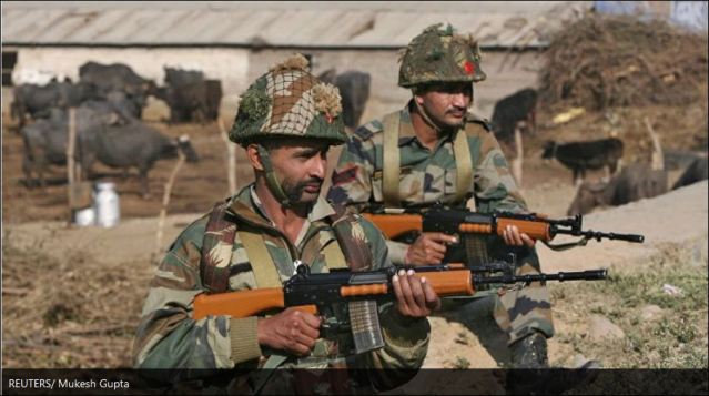 фото: https://actualidad.rt.com/actualidad/195952-explosion-base-fuerza-aerea-india-pathankot