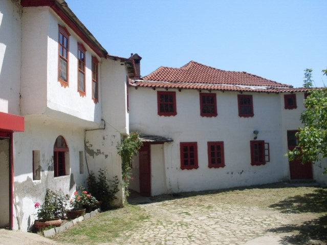 Келија у Провати