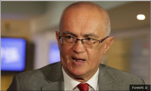 Шабић: Задржавање личних карата странака представља недозвољено обрађивање података о личности 