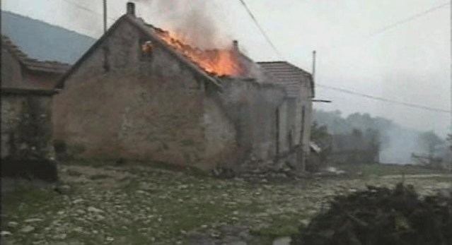 Zapaljena kuca u gruborima