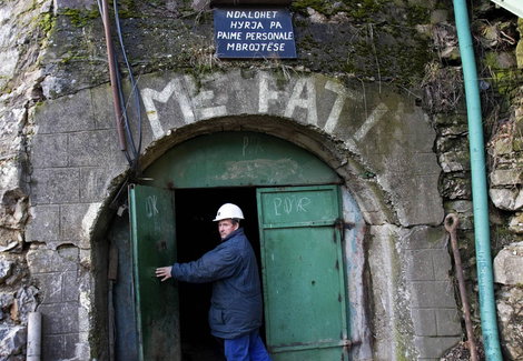 020b87c1df15bce472d1e8730a110d09