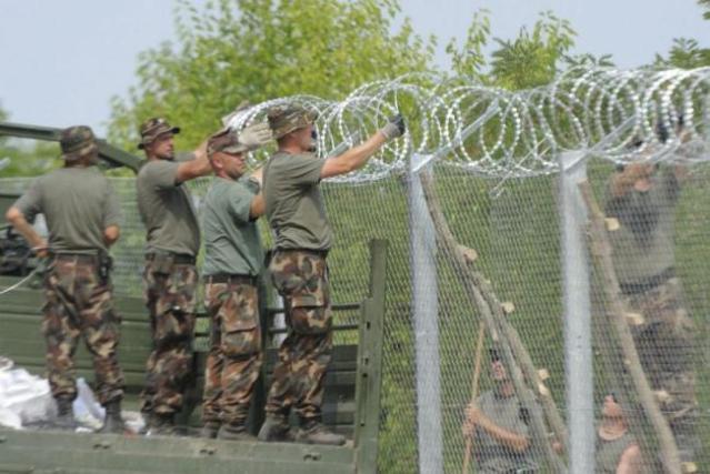 фото: Мађарска ограда