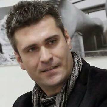 Саша Мићковић