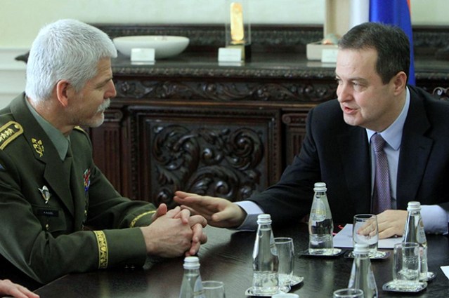 Петер Павел и Ивица Дачић