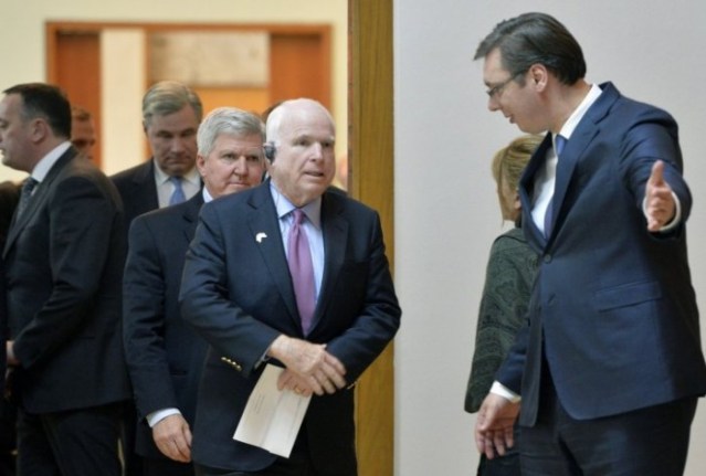 aleksandar-vucic-dzon-mekejn-foto-tanjug-zoran-zestic-1455287404-843523-700x473