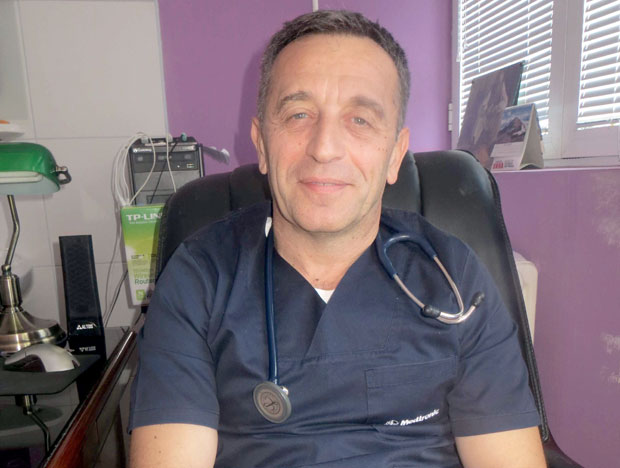 Др Небојша Србљак, кардиолог из Косовске Митровице, о последицама НAТО бомбардовања. (ФОТО: Вечерње новости)