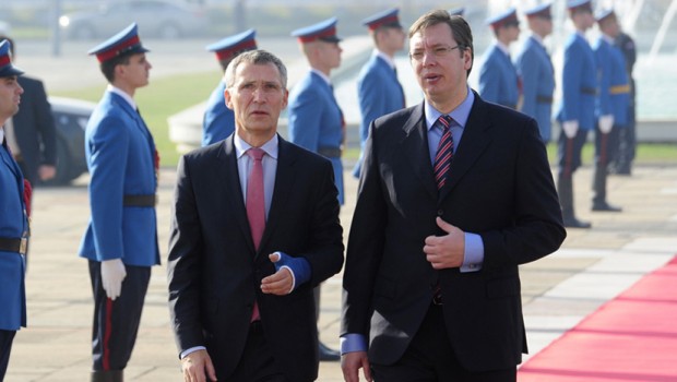 Vucic-Stoltenberg-06-620x350