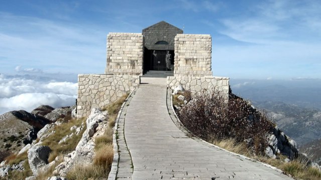 Lovcen--Njegos