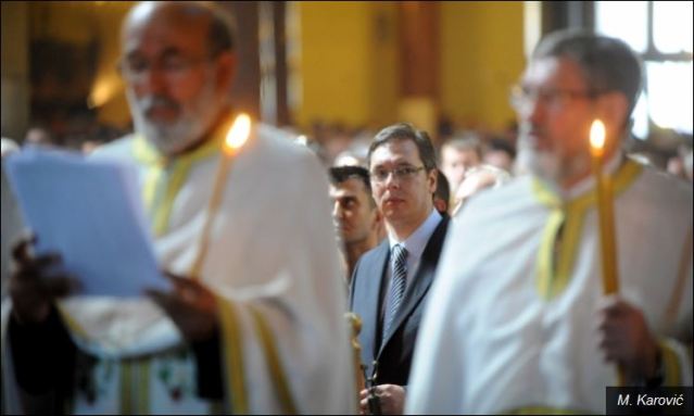 Стари трик: И напредњаци кокетирају са СПЦ пред изборе