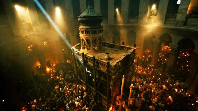 sveti-oganj-jerusalim-2014