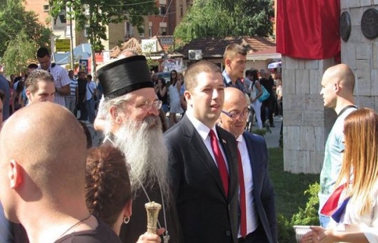 14671313544177_foto_vest__1467129106_b