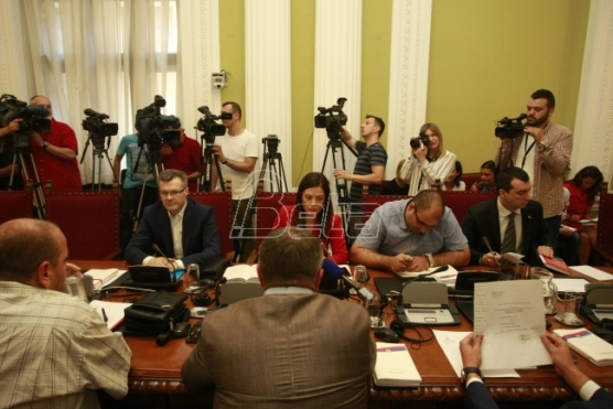 Beta-difmog9hzv.556x371