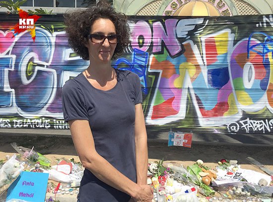 Нуара, Францускиња алжирског порекла, сматра да страх не сме да ограничава слободу и да је Руси „не разумеју људска права.“ Бојала се да је фотографишем, јер је „Руси могу убити због њених толерантних ставова“ (Фото: Дарја Асламова)