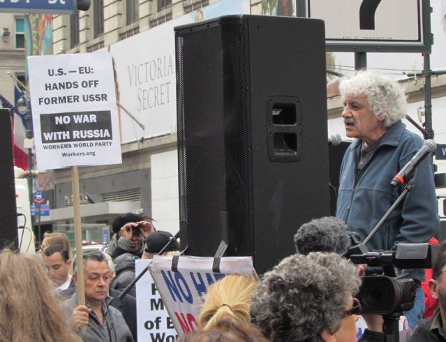 Џо Ломбардо, протест на Тајмс скверу у Њујорку, фото: Маргарет Кимберли