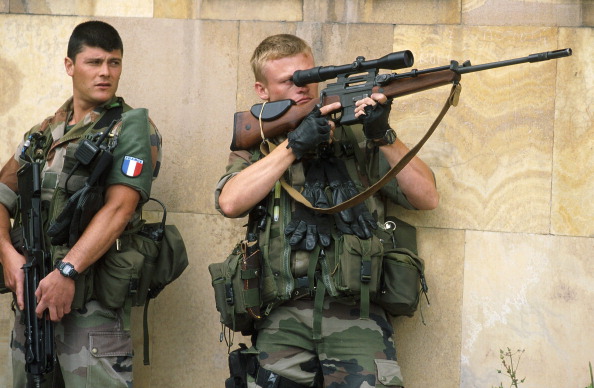 YUGOSLAVIA - MAY 31: Kosovo: The Operation In Cos Mitrovica On June 1st, 1999 - In Mitrovica,Yugoslavia (Photo by Patrick AVENTURIER/Gamma-Rapho via Getty Images)