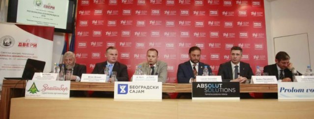 18-kzm-dveri-svetski-kongres-porodica-2016-09-16-840x320