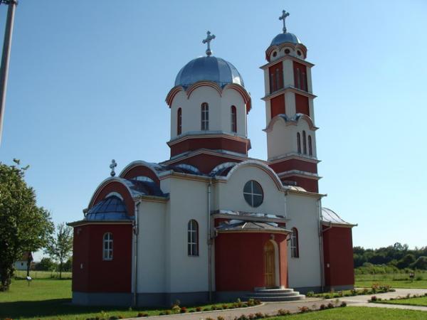 Православна црква у Поточарима фото: wikimapia.org