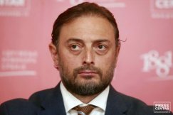 40-levan-vasadze-kzm-dveri-svetski-kongres-porodica-2016-09-16-768x512