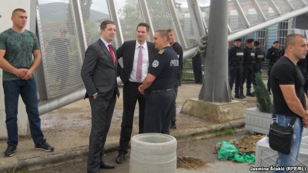 8b468a3d-5fc1-4a10-88a0-bf1697e8b73b_cx0_cy17_cw100_w610_r1_s_r1