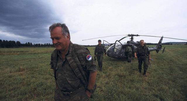 93919_vest_mladichelikopter