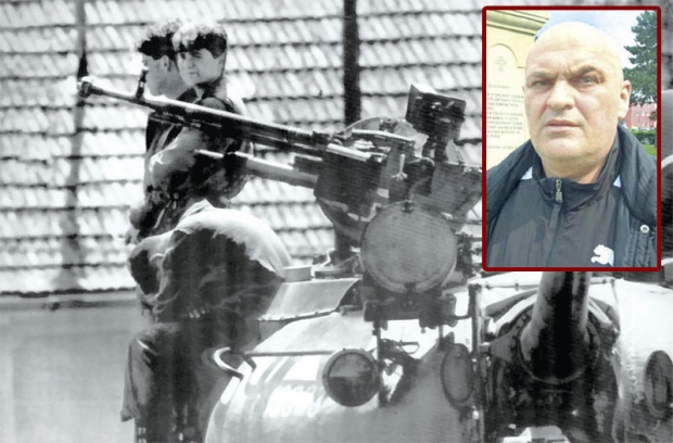 Рат у Словенији, Драгомир Грујовић