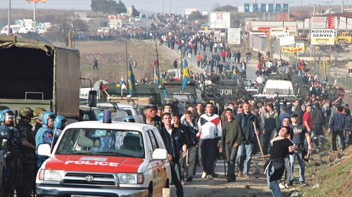 Насиље над Србима 17. марта прети да се понови услед провокација од стране Вучића и Ђурића? 