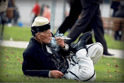 Много полажу на традицију.