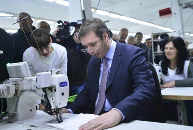 vucic-krupanj-dzinsi-otvaranje-foto-tanug-rade-prelic-1428498373-636745