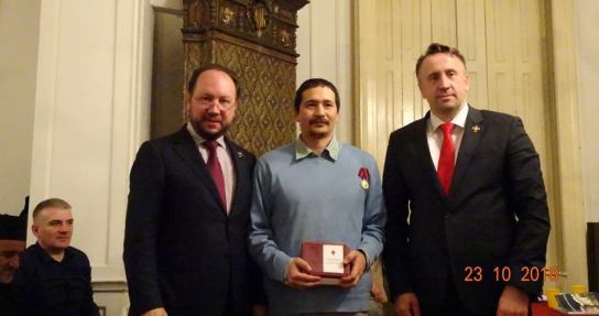 44907376_2228766280740834_680663097060360192_n