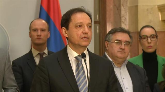 bg-live-6-1640-061218_Still001