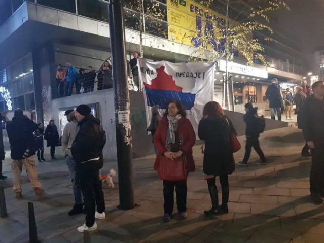 protest-opozicije-NEMA-PREDAJE-29.decembar-700x525